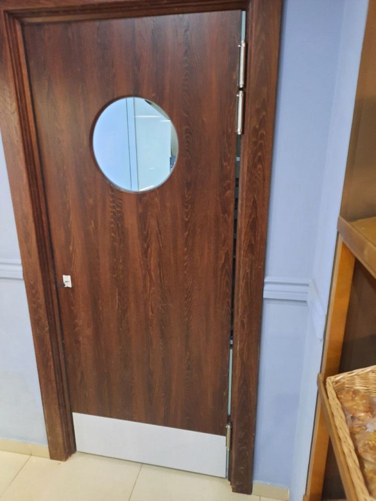 г. Кингисепп, ул. Воровского